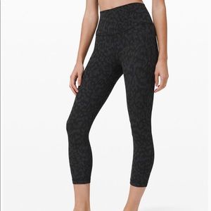 Lululemon leggings
